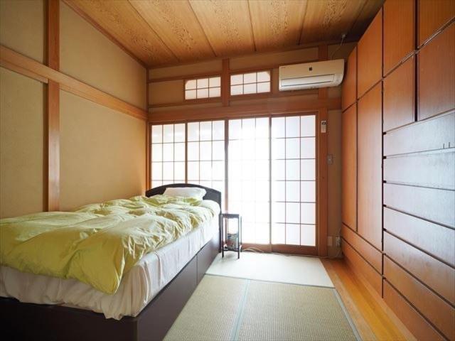 海と駅の近くのゲストハウス海悠 Itō Eksteriør billede